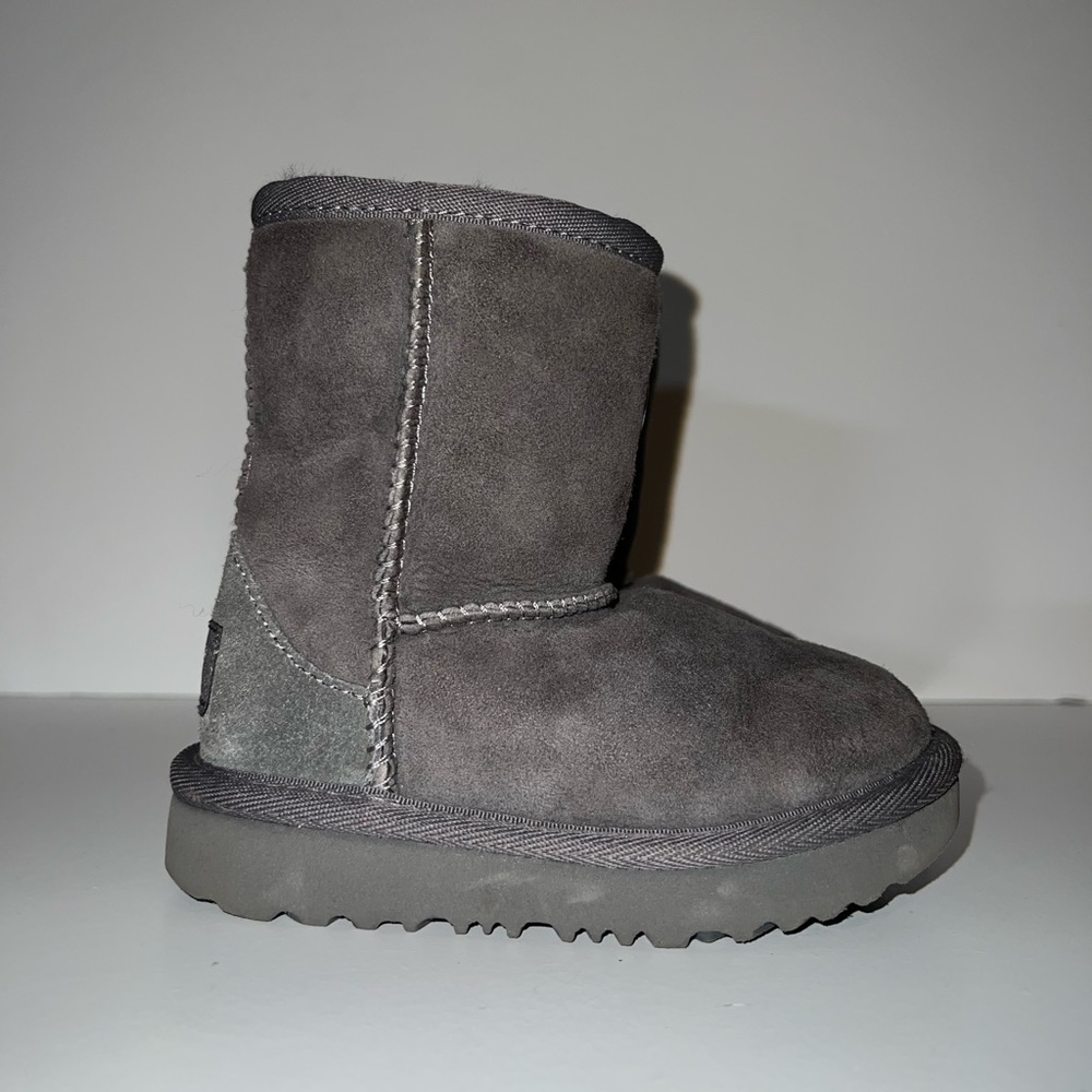 TODDLER BABY UGGS Classic Boot Grey Size 7